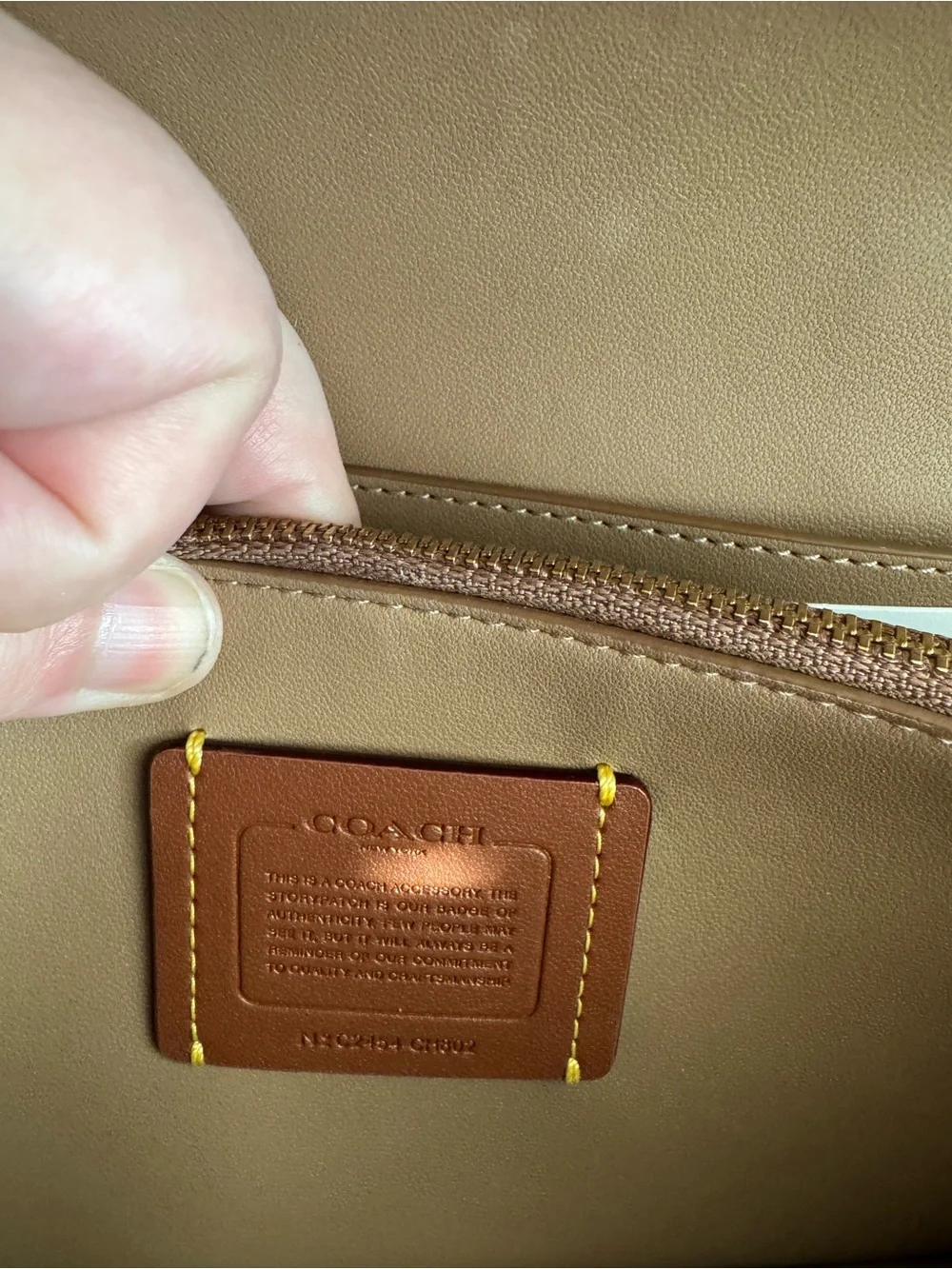 Coach Bea Crossbody - Chalk